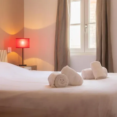 Holiday home Athena Au Coeur De *